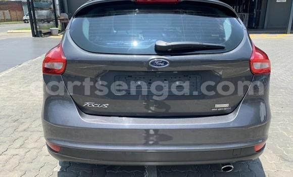 Nunua Ilio tumika Ford Focus RS Silver Gari ndani ya Big Bend nchini Lubombo Nunua Ilio tumika Ford Focus RS Silver Gari ndani ya Big Bend nchini Lubombo