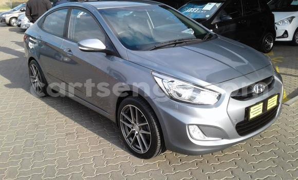 Nunua Ilio tumika Hyundai Accent Silver Gari ndani ya Manzini nchini Manzini Nunua Ilio tumika Hyundai Accent Silver Gari ndani ya Manzini nchini Manzini