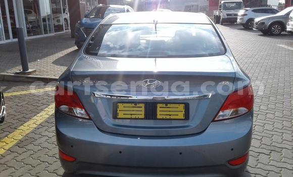 Nunua Ilio tumika Hyundai Accent Silver Gari ndani ya Manzini nchini Manzini Nunua Ilio tumika Hyundai Accent Silver Gari ndani ya Manzini nchini Manzini