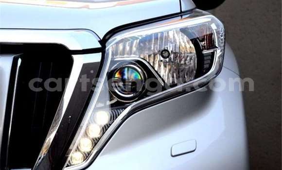 Buy Used Toyota Land Cruiser Prado Silver Car in Mbabane in Manzini Buy Used Toyota Land Cruiser Prado Silver Car in Mbabane in Manzini