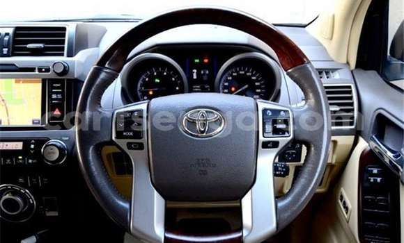 Buy Used Toyota Land Cruiser Prado Silver Car in Mbabane in Manzini Buy Used Toyota Land Cruiser Prado Silver Car in Mbabane in Manzini