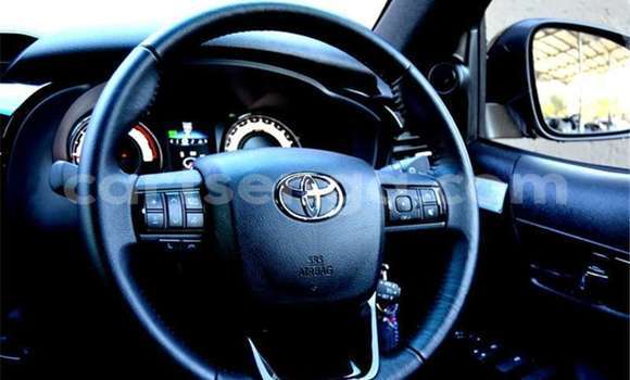 Buy Used Toyota Hilux Silver Car in Manzini in Manzini Buy Used Toyota Hilux Silver Car in Manzini in Manzini