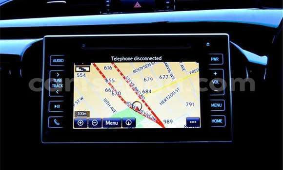 Buy Used Toyota Hilux Silver Car in Manzini in Manzini Buy Used Toyota Hilux Silver Car in Manzini in Manzini