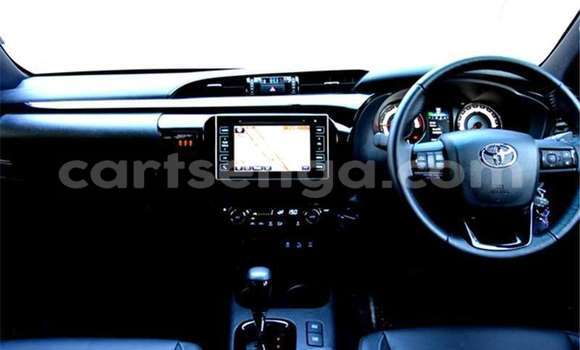 Buy Used Toyota Hilux Silver Car in Manzini in Manzini Buy Used Toyota Hilux Silver Car in Manzini in Manzini