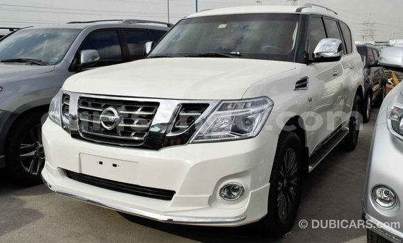 Buy Import Nissan Patrol White Car in Import - Dubai in Hhohho Buy Import Nissan Patrol White Car in Import - Dubai in Hhohho