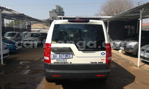 Buy Used Land Rover Discovery Sport White Car in Bulembu in Hhohho Buy Used Land Rover Discovery Sport White Car in Bulembu in Hhohho