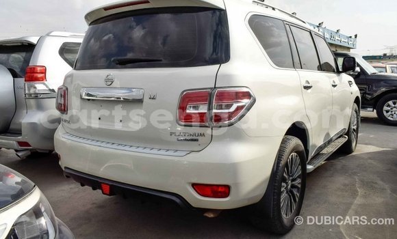 Buy Import Nissan Patrol White Car in Import - Dubai in Hhohho Buy Import Nissan Patrol White Car in Import - Dubai in Hhohho