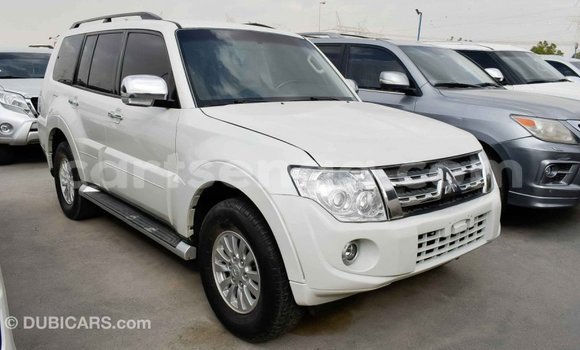 Buy Import Mitsubishi Pajero White Car in Import - Dubai in Hhohho