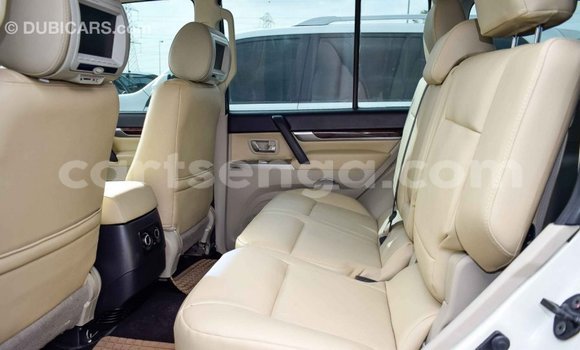 Buy Import Mitsubishi Pajero White Car in Import - Dubai in Hhohho Buy Import Mitsubishi Pajero White Car in Import - Dubai in Hhohho