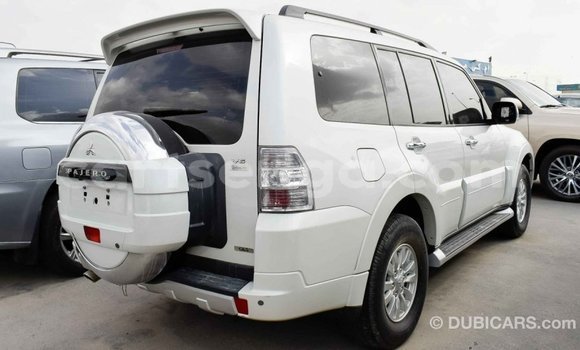 Buy Import Mitsubishi Pajero White Car in Import - Dubai in Hhohho Buy Import Mitsubishi Pajero White Car in Import - Dubai in Hhohho