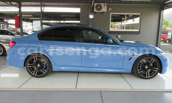 Acheter Occasion Voiture BMW M3 Bleu à Ezulwini, Hhohho Acheter Occasion Voiture BMW M3 Bleu à Ezulwini, Hhohho