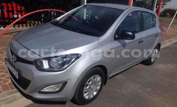 Buy Used Hyundai i20 Silver Car in Bulembu in Hhohho Buy Used Hyundai i20 Silver Car in Bulembu in Hhohho