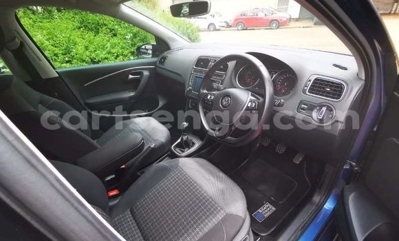 Nunua Ilio tumika Volkswagen Polo Blue Gari ndani ya Ezulwini nchini Hhohho Nunua Ilio tumika Volkswagen Polo Blue Gari ndani ya Ezulwini nchini Hhohho