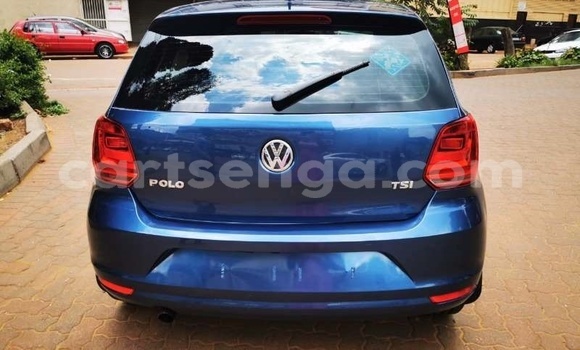 Nunua Ilio tumika Volkswagen Polo Blue Gari ndani ya Ezulwini nchini Hhohho Nunua Ilio tumika Volkswagen Polo Blue Gari ndani ya Ezulwini nchini Hhohho