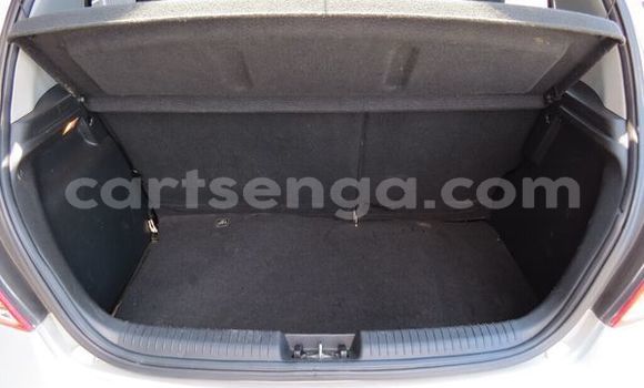 Acheter Occasion Voiture Hyundai i20 Gris à Hlatikulu, Shiselweni District Acheter Occasion Voiture Hyundai i20 Gris à Hlatikulu, Shiselweni District