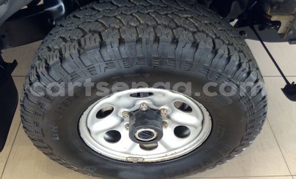 Acheter Occasion Voiture Nissan Hardbody Blanc à Ezulwini, Hhohho Acheter Occasion Voiture Nissan Hardbody Blanc à Ezulwini, Hhohho