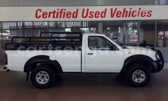 Acheter Occasion Voiture Nissan Hardbody Blanc à Ezulwini, Hhohho Acheter Occasion Voiture Nissan Hardbody Blanc à Ezulwini, Hhohho