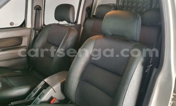 Acheter Occasion Voiture Nissan Hardbody Blanc à Hlatikulu, Shiselweni District Acheter Occasion Voiture Nissan Hardbody Blanc à Hlatikulu, Shiselweni District