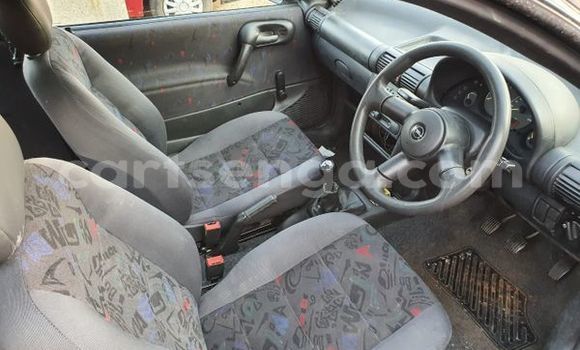 Acheter Occasion Voiture Opel Corsa Bleu à Mbabane, Manzini Acheter Occasion Voiture Opel Corsa Bleu à Mbabane, Manzini