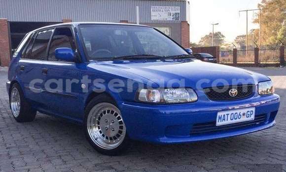 Nunua Ilio tumika Toyota Tacoma Blue Gari ndani ya Hlatikulu nchini Wilaya ya Shiselweni