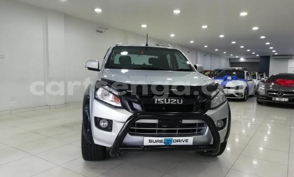 Acheter Occasion Voiture Isuzu KB Gris à Bulembu, Hhohho Acheter Occasion Voiture Isuzu KB Gris à Bulembu, Hhohho