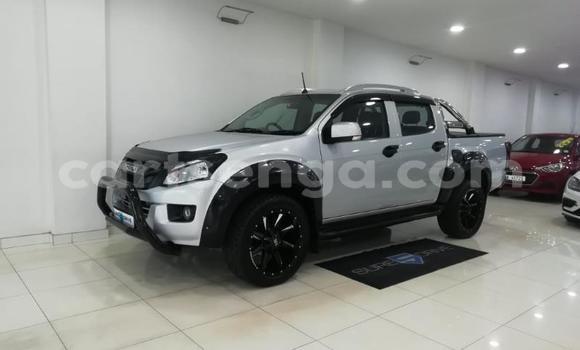 Acheter Occasion Voiture Isuzu KB Gris à Bulembu, Hhohho Acheter Occasion Voiture Isuzu KB Gris à Bulembu, Hhohho