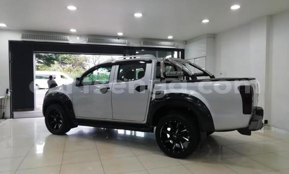 Acheter Occasion Voiture Isuzu KB Gris à Bulembu, Hhohho Acheter Occasion Voiture Isuzu KB Gris à Bulembu, Hhohho