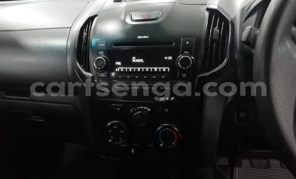 Acheter Occasion Voiture Isuzu KB Gris à Bulembu, Hhohho Acheter Occasion Voiture Isuzu KB Gris à Bulembu, Hhohho