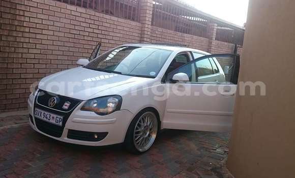 Acheter Occasion Voiture Volkswagen Polo Blanc à Mbabane, Manzini Acheter Occasion Voiture Volkswagen Polo Blanc à Mbabane, Manzini