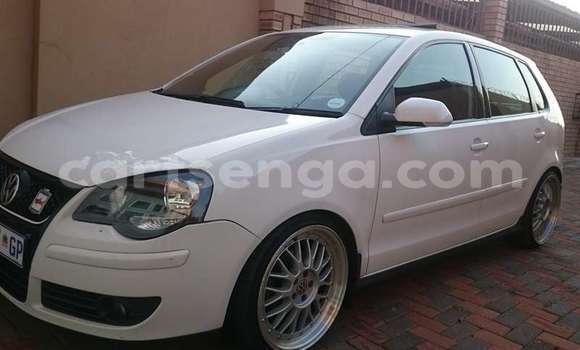 Buy Used Volkswagen Polo White Car in Mbabane in Manzini Buy Used Volkswagen Polo White Car in Mbabane in Manzini