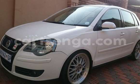 Buy Used Volkswagen Polo White Car in Mbabane in Manzini Buy Used Volkswagen Polo White Car in Mbabane in Manzini