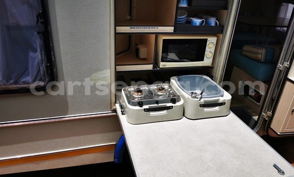 Nunua Ilio tumika Abarth 124 Spider White Gari ndani ya Big Bend nchini Lubombo Nunua Ilio tumika Abarth 124 Spider White Gari ndani ya Big Bend nchini Lubombo