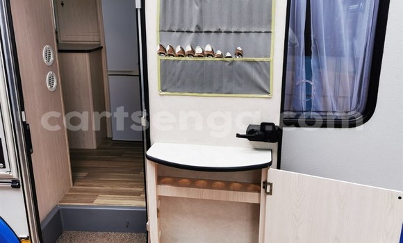 Nunua Ilio tumika Abarth 124 Spider White Gari ndani ya Big Bend nchini Lubombo Nunua Ilio tumika Abarth 124 Spider White Gari ndani ya Big Bend nchini Lubombo