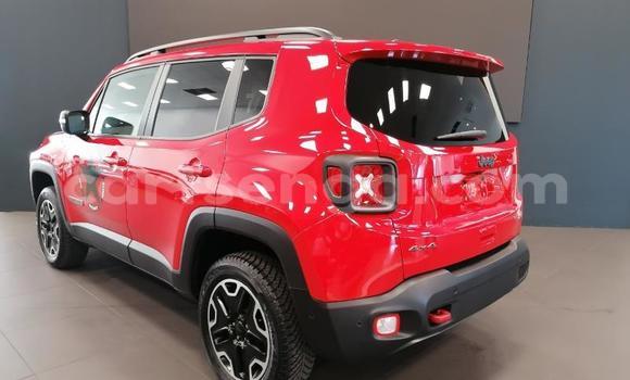 Nunua Ilio tumika Jeep Renegade Red Gari ndani ya Big Bend nchini Lubombo Nunua Ilio tumika Jeep Renegade Red Gari ndani ya Big Bend nchini Lubombo