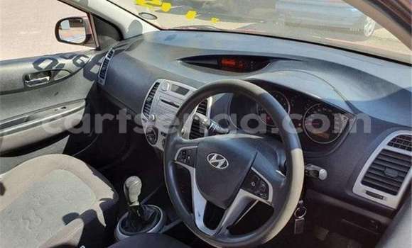 Acheter Occasion Voiture Hyundai i20 Rouge à Ezulwini, Hhohho Acheter Occasion Voiture Hyundai i20 Rouge à Ezulwini, Hhohho