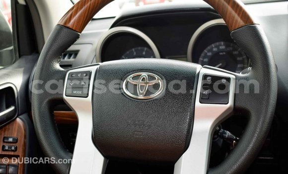 Acheter Import Voiture Toyota Prado Blanc à Import - Dubai, Hhohho Acheter Import Voiture Toyota Prado Blanc à Import - Dubai, Hhohho