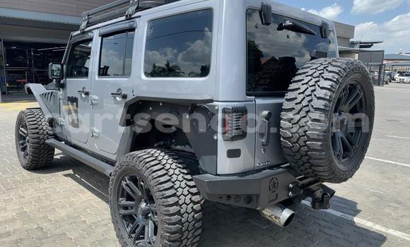Nunua Ilio tumika Jeep Wrangler Silver Gari ndani ya Big Bend nchini Lubombo Nunua Ilio tumika Jeep Wrangler Silver Gari ndani ya Big Bend nchini Lubombo