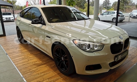 Acheter Occasion Voiture BMW 5–Series Blanc à Big Bend, Lubombo