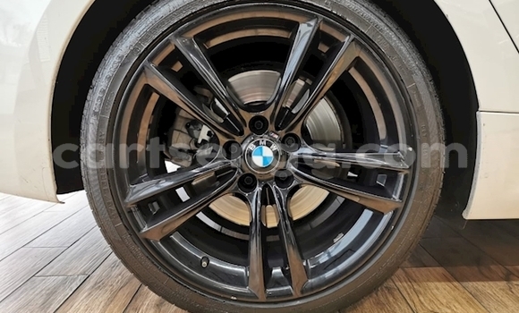 Nunua Ilio tumika BMW 5–Series White Gari ndani ya Big Bend nchini Lubombo Nunua Ilio tumika BMW 5–Series White Gari ndani ya Big Bend nchini Lubombo