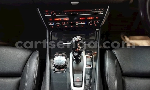 Nunua Ilio tumika BMW 5–Series White Gari ndani ya Big Bend nchini Lubombo Nunua Ilio tumika BMW 5–Series White Gari ndani ya Big Bend nchini Lubombo