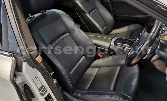 Nunua Ilio tumika BMW 5–Series White Gari ndani ya Big Bend nchini Lubombo Nunua Ilio tumika BMW 5–Series White Gari ndani ya Big Bend nchini Lubombo