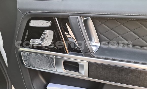 Nunua Ilio tumika Mercedes‒Benz 250 White Gari ndani ya Big Bend nchini Lubombo Nunua Ilio tumika Mercedes‒Benz 250 White Gari ndani ya Big Bend nchini Lubombo