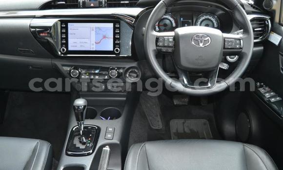 Nunua Ilio tumika Toyota Hilux White Gari ndani ya Big Bend nchini Lubombo Nunua Ilio tumika Toyota Hilux White Gari ndani ya Big Bend nchini Lubombo