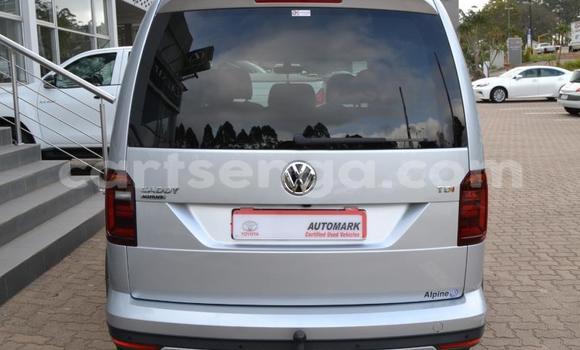 Nunua Ilio tumika Volkswagen Caddy White Gari ndani ya Bhunya nchini Manzini Nunua Ilio tumika Volkswagen Caddy White Gari ndani ya Bhunya nchini Manzini