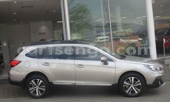 Nunua Ilio tumika Subaru 360 Silver Gari ndani ya Big Bend nchini Lubombo Nunua Ilio tumika Subaru 360 Silver Gari ndani ya Big Bend nchini Lubombo