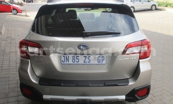 Nunua Ilio tumika Subaru 360 Silver Gari ndani ya Big Bend nchini Lubombo Nunua Ilio tumika Subaru 360 Silver Gari ndani ya Big Bend nchini Lubombo