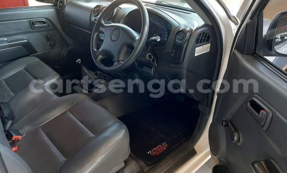 Acheter Occasion Voiture Isuzu KB Blanc à Mbabane, Manzini Acheter Occasion Voiture Isuzu KB Blanc à Mbabane, Manzini