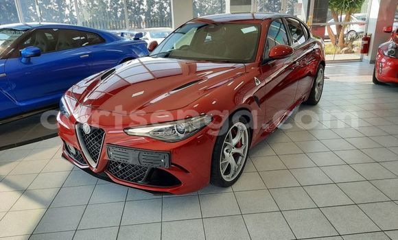 Nunua Ilio tumika Alfa Romeo Giulia Red Gari ndani ya Big Bend nchini Lubombo