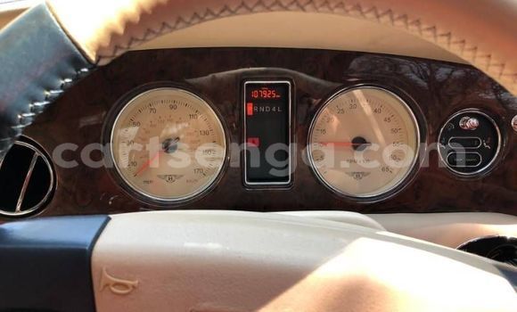 Nunua Ilio tumika Bentley Arnage Blue Gari ndani ya Big Bend nchini Lubombo Nunua Ilio tumika Bentley Arnage Blue Gari ndani ya Big Bend nchini Lubombo