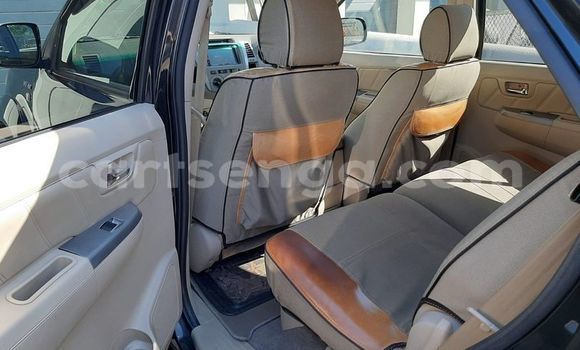 Nunua Ilio tumika Toyota Fortuner Blue Gari ndani ya Big Bend nchini Lubombo Nunua Ilio tumika Toyota Fortuner Blue Gari ndani ya Big Bend nchini Lubombo